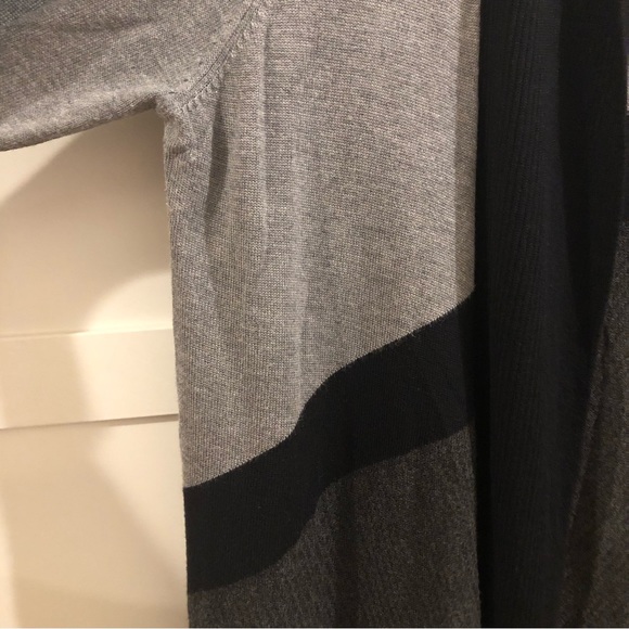 Charlie Paige Grey & Black Open Sweater Cardigan EUC - Picture 6 of 13